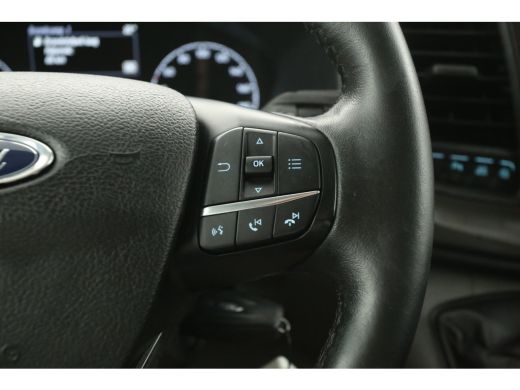 Ford Transit 2.0 TDCI L2H2 | Airco | Cruise | Camera | Carplay | 3 Zits | LED ActivLease financial lease