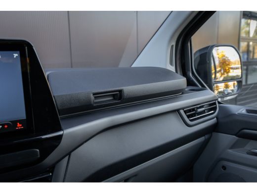 Ford Transit Custom Tourneo Tourneo Custom Titanium X Plug-in Hybrid 8 pers. | Black Pack Special | Elek. Trekhaak | ... ActivLease financial lease