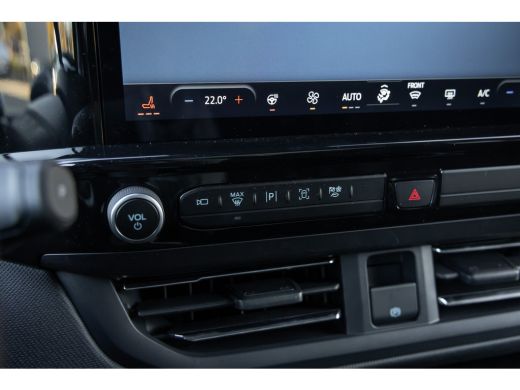 Ford Transit Custom Tourneo Tourneo Custom Titanium X Plug-in Hybrid 8 pers. | Black Pack Special | Elek. Trekhaak | ... ActivLease financial lease