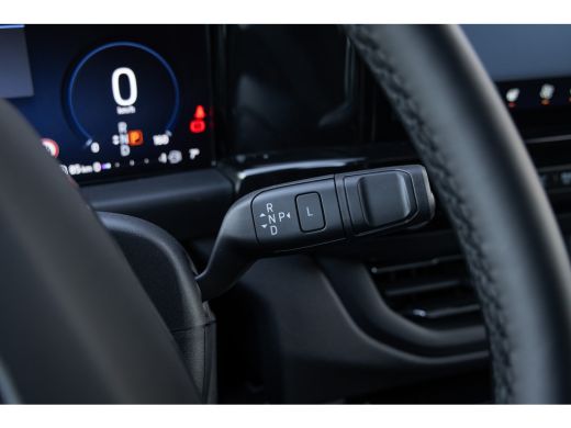 Ford Transit Custom Tourneo Tourneo Custom Titanium X Plug-in Hybrid 8 pers. | Black Pack Special | Elek. Trekhaak | ... ActivLease financial lease
