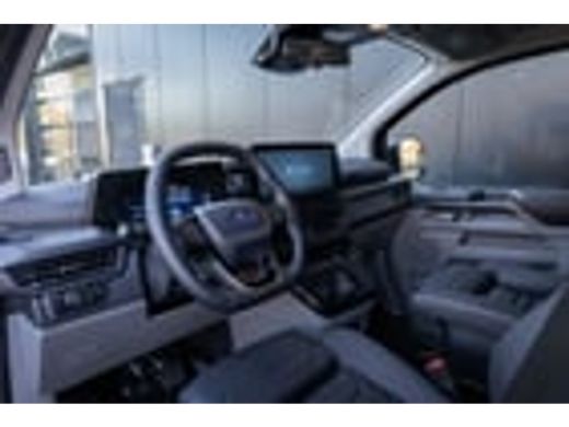 Ford Transit Custom Tourneo Tourneo Custom Titanium X Plug-in Hybrid 8 pers. | Black Pack Special | Elek. Trekhaak | ... ActivLease financial lease