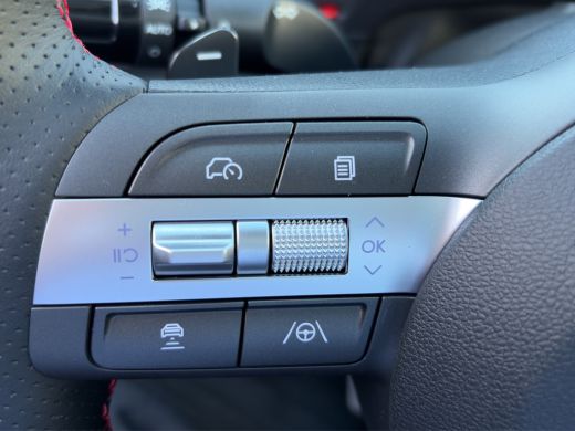 Hyundai Kona 1.6 GDI 141pk HEV N-Line Sky TT | Premium audio | 360 camera | Bestuurdersstoel met geheugen | Ad... ActivLease financial lease