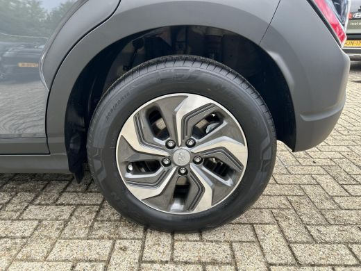 Hyundai Kona 1.6 GDI HEV Comfort Smart | Navigatie | Lichtmetalen velgen | Apple-Carplay/Android Auto | Achter... ActivLease financial lease