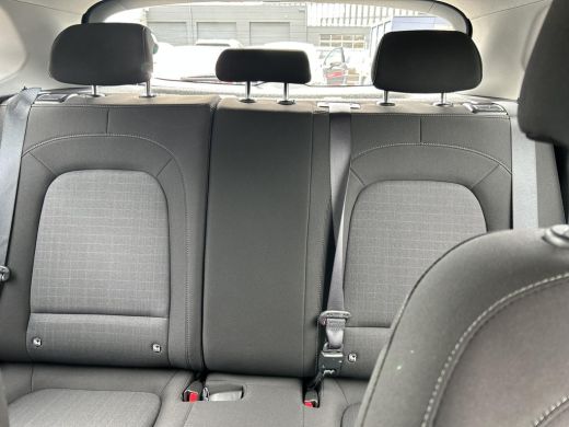 Hyundai Kona 1.6 GDI HEV Comfort Smart | Navigatie | Lichtmetalen velgen | Apple-Carplay/Android Auto | Achter... ActivLease financial lease