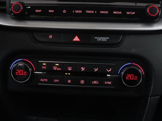 Kia Ceed Sportswagon 1.5 T-GDi MHEV GT-Line Edition | Cruise control | Trekhaak | Camera | Park assist | Carplay | Cli... ActivLease financial lease