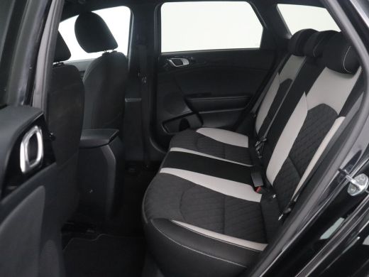 Kia Ceed Sportswagon 1.5 T-GDi MHEV GT-Line Edition | Cruise control | Trekhaak | Camera | Park assist | Carplay | Cli... ActivLease financial lease