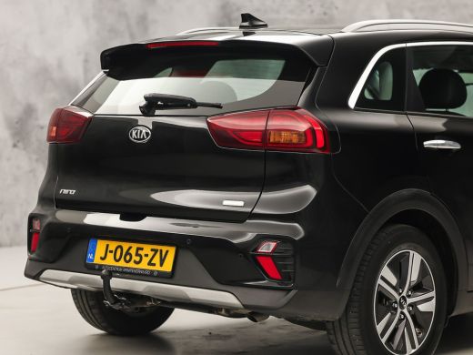 Kia Niro 1.6 GDi Hybrid DynamicLine 141Pk Automaat (APPLE CARPLAY, GROOT NAVI, CAMERA, TREKHAAK, SPORTSTOE... ActivLease financial lease