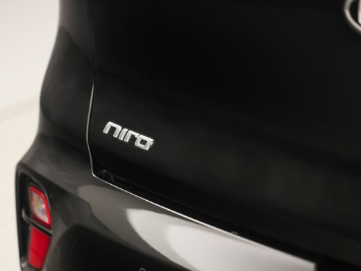 Kia Niro 1.6 GDi Hybrid DynamicLine 141Pk Automaat (APPLE CARPLAY, GROOT NAVI, CAMERA, TREKHAAK, SPORTSTOE... ActivLease financial lease