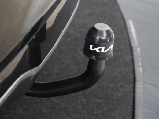 Kia Niro EV | SOH 95,8% | Panoramadak | Leder | Adaptive cruise | Harman/Kardon | Trekhaak | Camera | Park as... ActivLease financial lease