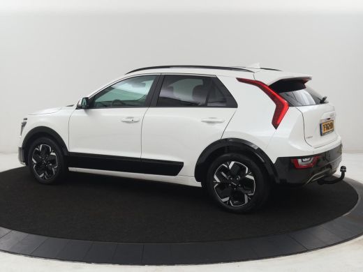 Kia Niro EV | SOH 95,8% | Panoramadak | Leder | Adaptive cruise | Harman/Kardon | Trekhaak | Camera | Park as... ActivLease financial lease