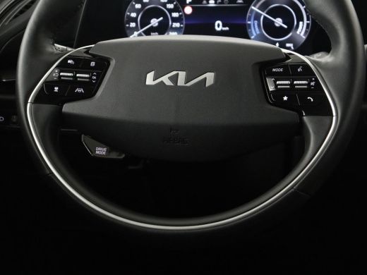 Kia Niro EV | SOH 95,8% | Panoramadak | Leder | Adaptive cruise | Harman/Kardon | Trekhaak | Camera | Park as... ActivLease financial lease