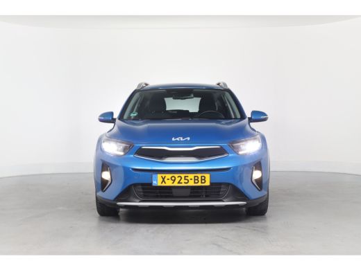 Kia Stonic 1.0 T-GDi MHEV DynamicPlusLine AUTOMAAT | CAPLAY / ANDROID AUTO | CAMERA | CRUISE CONTROL | CLIMA... ActivLease financial lease
