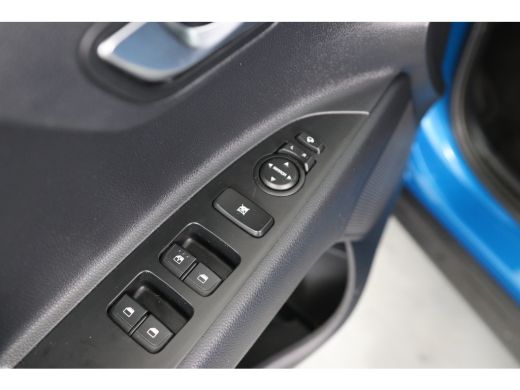 Kia Stonic 1.0 T-GDi MHEV DynamicPlusLine AUTOMAAT | CAPLAY / ANDROID AUTO | CAMERA | CRUISE CONTROL | CLIMA... ActivLease financial lease