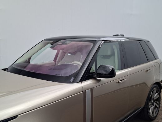 Land Rover Range Rover P510e SV PHEV 4WS 4xMassage Chauffeurspakket Signature Trekhaak Zonsondergang Goud Meridian ActivLease financial lease