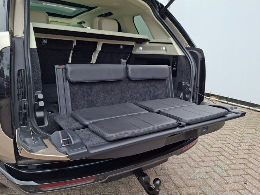 Land Rover Range Rover P510e SV PHEV 4WS 4xMassage Chauffeurspakket Signature Trekhaak Zonsondergang Goud Meridian ActivLease financial lease