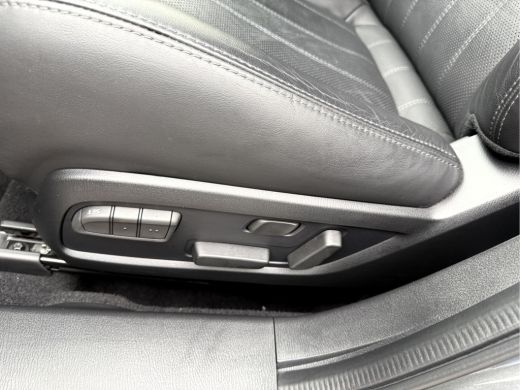 Mazda 6 2.0 SkyActiv-G 165 Business Camera, Stoel/Stuurverwarming, App Connect etc.. ActivLease financial lease