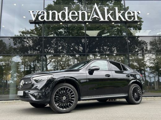 Mercedes-Benz GLC 300e AMG Coup&eacute; // Burmester // Distronic // Panoramadak // 360 Camera // Memory // Treeplanken //... ActivLease financial lease