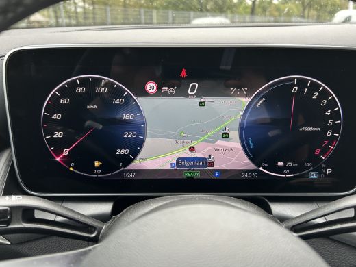 Mercedes-Benz GLC 300e AMG Coup&eacute; // Burmester // Distronic // Panoramadak // 360 Camera // Memory // Treeplanken //... ActivLease financial lease