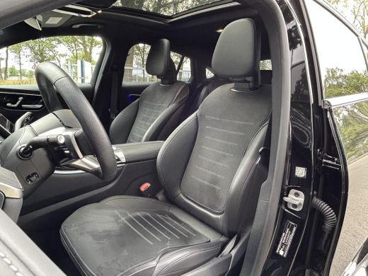 Mercedes-Benz GLC 300e AMG Coup&eacute; // Burmester // Distronic // Panoramadak // 360 Camera // Memory // Treeplanken //... ActivLease financial lease