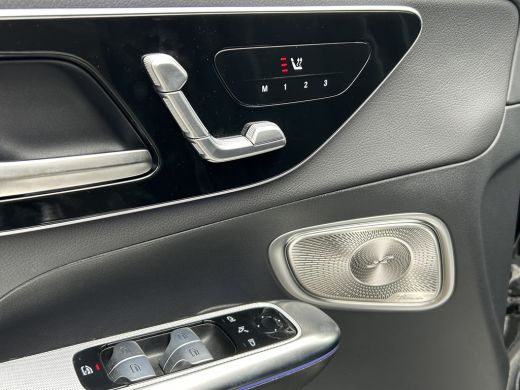 Mercedes-Benz GLC 300e AMG Coup&eacute; // Burmester // Distronic // Panoramadak // 360 Camera // Memory // Treeplanken //... ActivLease financial lease