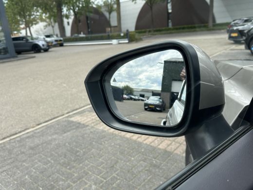 Nissan X-Trail 1.5 e-4orce N-Connecta 4WD 7p. VAN:43.900,- VOOR:39.877,- UW HERFSTVOORDEEL:4.023,- 7 PERSOONS| A... ActivLease financial lease