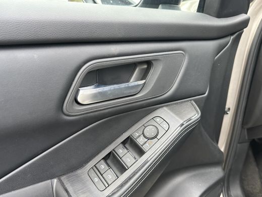 Nissan X-Trail 1.5 e-4orce N-Connecta 4WD 7p. VAN:43.900,- VOOR:39.877,- UW HERFSTVOORDEEL:4.023,- 7 PERSOONS| A... ActivLease financial lease