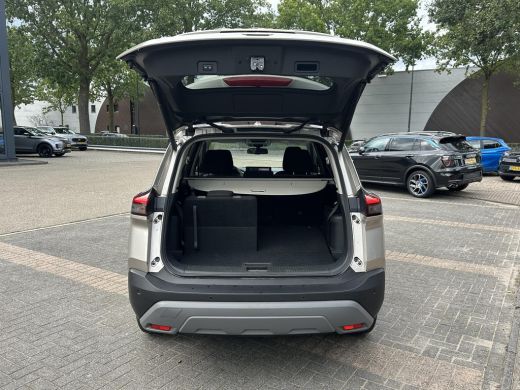 Nissan X-Trail 1.5 e-4orce N-Connecta 4WD 7p. VAN:43.900,- VOOR:39.877,- UW HERFSTVOORDEEL:4.023,- 7 PERSOONS| A... ActivLease financial lease