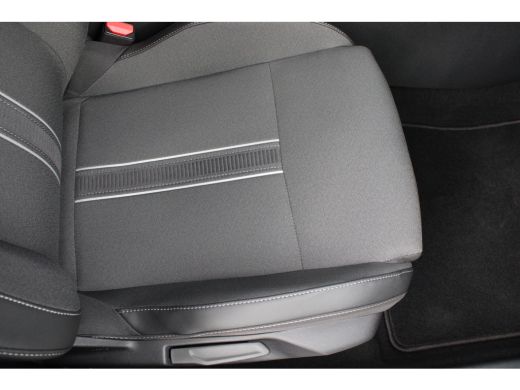 Opel Astra 1.2 Turbo Hybrid GS | Automaat | Panorama/schuifdak | Matrix LED koplampen | AGR | NL auto | 9.00... ActivLease financial lease