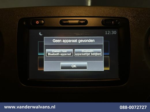 Opel Movano 2.3 CDTI 146pk L2H2 Euro6 Airco | Camera | Omvormer | Imperiaal | Navigatie 2500kg Trekhaak, Crui... ActivLease financial lease