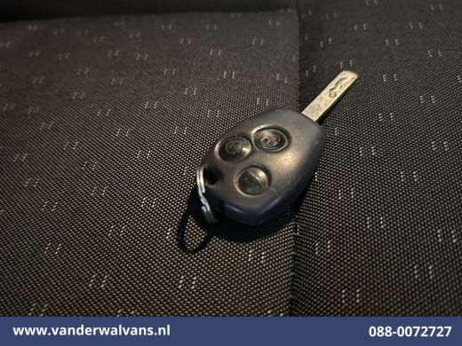 Opel Movano 2.3 CDTI 146pk L2H2 Euro6 Airco | Camera | Omvormer | Imperiaal | Navigatie 2500kg Trekhaak, Crui... ActivLease financial lease