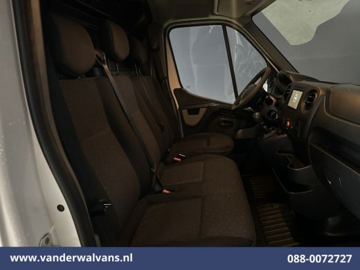 Opel Movano 2.3 CDTI 146pk L2H2 Euro6 Airco | Camera | Omvormer | Imperiaal | Navigatie 2500kg Trekhaak, Crui... ActivLease financial lease