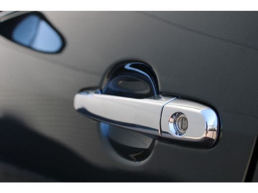 Peugeot 108 1.0 e-VTi Allure | Navi by app | Camera | Climate control | Lichtmetaal | Bluetooth | ActivLease financial lease