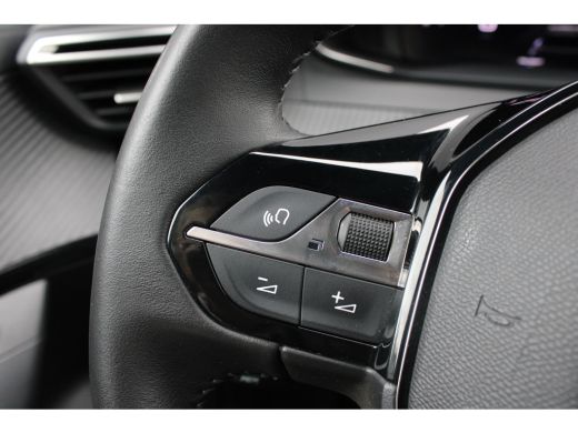 Peugeot 2008 1.2 PureTech 100 Allure | Navigatie | Camera | Apple carplay | Nieuw model | Lichtmetaal | Parkee... ActivLease financial lease