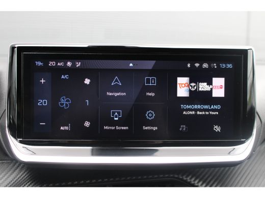 Peugeot 2008 1.2 PureTech 100 Allure | Navigatie | Camera | Apple carplay | Nieuw model | Lichtmetaal | Parkee... ActivLease financial lease