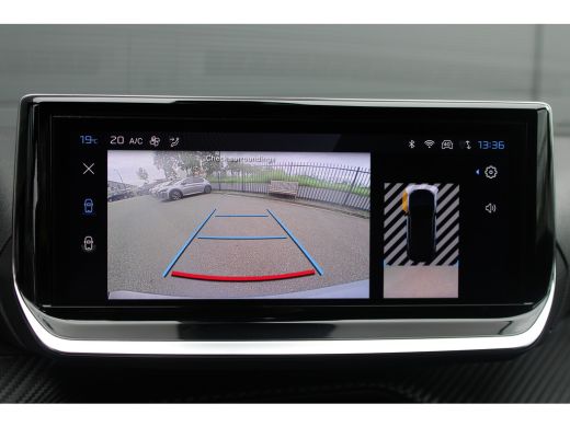 Peugeot 2008 1.2 PureTech 100 Allure | Navigatie | Camera | Apple carplay | Nieuw model | Lichtmetaal | Parkee... ActivLease financial lease