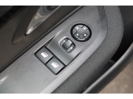 Peugeot 208 1.2 Active | CarPlay | Airco | Cruise C. | Park Assist | Elec. Pakket | | CarPlay | Airco | Cruis... ActivLease financial lease