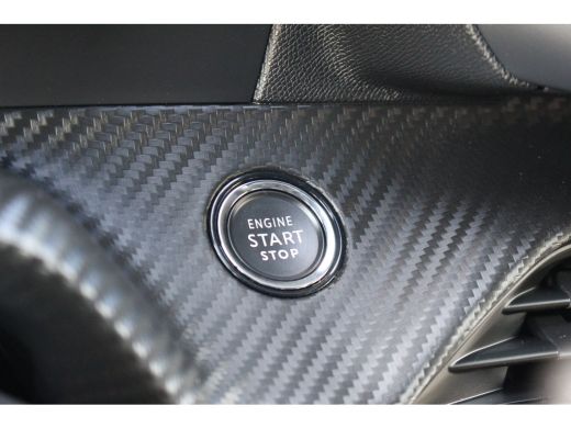Peugeot 208 1.2 Allure Pack 100 PK AUT. | Trekhaak | Camera | CarPlay | Climate & Cruise C. | LED | 16" LMV |... ActivLease financial lease