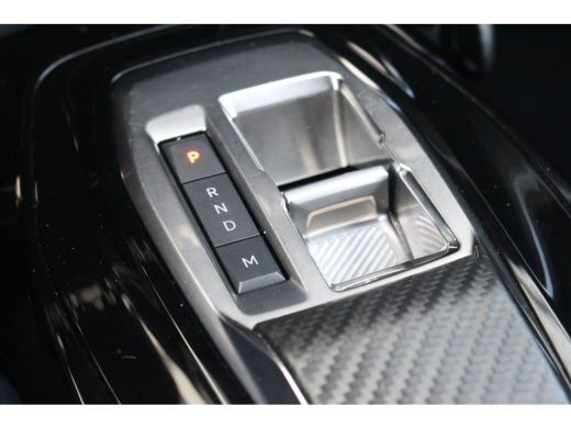 Peugeot 208 1.2 Allure Pack 100 PK AUT. | Trekhaak | Camera | CarPlay | Climate & Cruise C. | LED | 16" LMV |... ActivLease financial lease