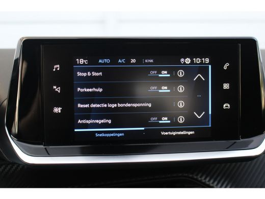 Peugeot 208 1.2 Allure Pack 100 PK AUT. | Trekhaak | Camera | CarPlay | Climate & Cruise C. | LED | 16" LMV |... ActivLease financial lease