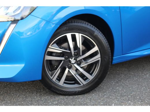 Peugeot 208 1.2 Allure Pack 100 PK AUT. | Trekhaak | Camera | CarPlay | Climate & Cruise C. | LED | 16" LMV |... ActivLease financial lease