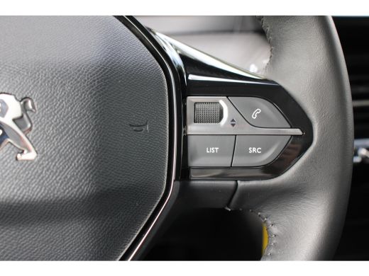 Peugeot 208 1.2 PureTech 75 Active NAVI | CLIMATE CONTROL | PARK SENS | CRUISE CONTROL | CARPLAY / ANDROID AUTO ActivLease financial lease