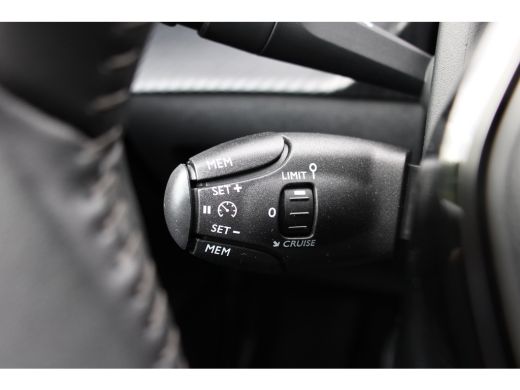 Peugeot 208 1.2 PureTech 75 Active NAVI | CLIMATE CONTROL | PARK SENS | CRUISE CONTROL | CARPLAY / ANDROID AUTO ActivLease financial lease