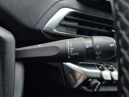 Peugeot 3008 1.2 PureTech Allure Camera | Full LED | Parkeersensoren | Full map navigatie | Carplay/android au... ActivLease financial lease