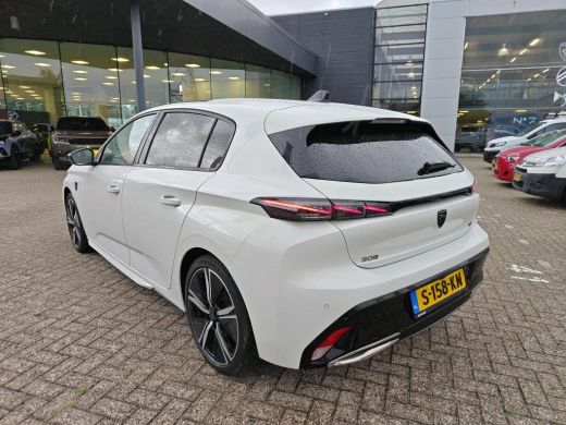 Peugeot 308 1.2 PureTech 130pk EAT8 GT | Automaat | Panorama/schuifdak | Focal | Navigatie | Camera voor + ac... ActivLease financial lease