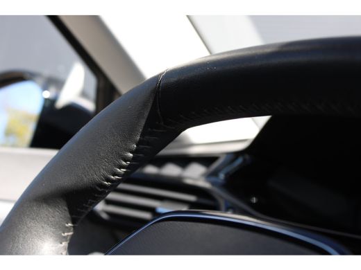 Peugeot 308 1.2 PureTech Allure | Navigatie | Camera | Apple carplay | NL auto | 1e Eigenaar | 43.000km | Blu... ActivLease financial lease