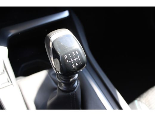 Peugeot 308 1.2 PureTech Allure | Navigatie | Camera | Apple carplay | NL auto | 1e Eigenaar | 43.000km | Blu... ActivLease financial lease