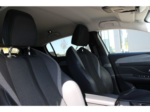 Peugeot 308 1.2 PureTech Allure | Navigatie | Camera | Apple carplay | NL auto | 1e Eigenaar | 43.000km | Blu... ActivLease financial lease