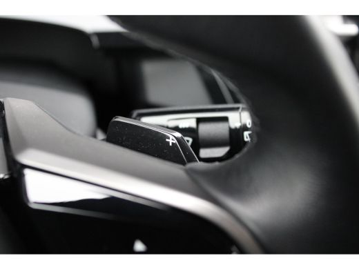 Peugeot 5008 1.2 Hybrid 136 Allure | Automaat | Navigatie | Camera | Adaptieve cruise control | Apple carplay | ActivLease financial lease
