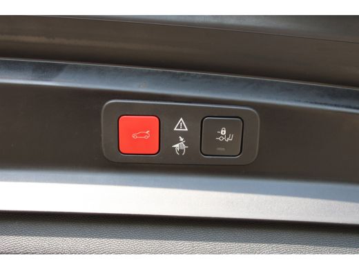 Peugeot 5008 1.2 PureTech EAT8 GT | Automaat | Navigatie | Camera | Panorama/schuifdak | Focal | Elektrische a... ActivLease financial lease