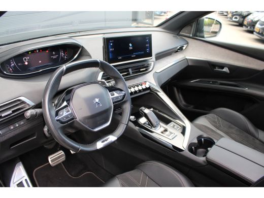 Peugeot 5008 1.2 PureTech EAT8 GT | Automaat | Navigatie | Camera | Panorama/schuifdak | Focal | Elektrische a... ActivLease financial lease
